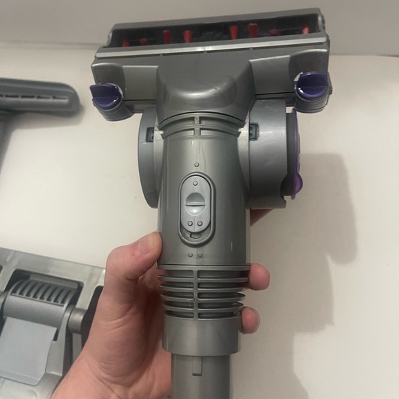 Dyson Gray and Purple Vacuum Tool Kit - Picture 4 of 9